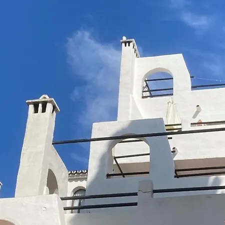 Spectacular Views 2 Bed, Pueblo Evita